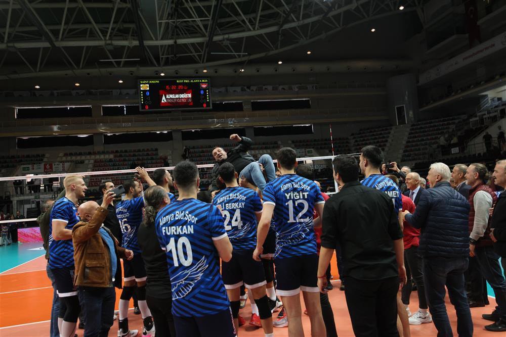 Visit Alanya Volleyball team is champion