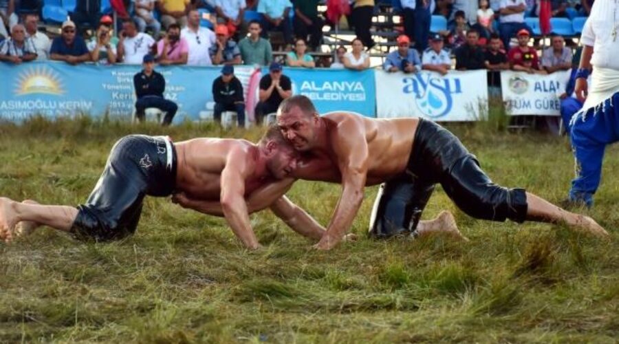 Worth to see – Oil Wrestling Festival in Alanya