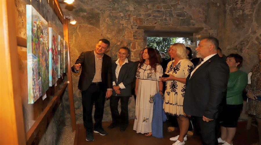 Painting exhibition in Alanya