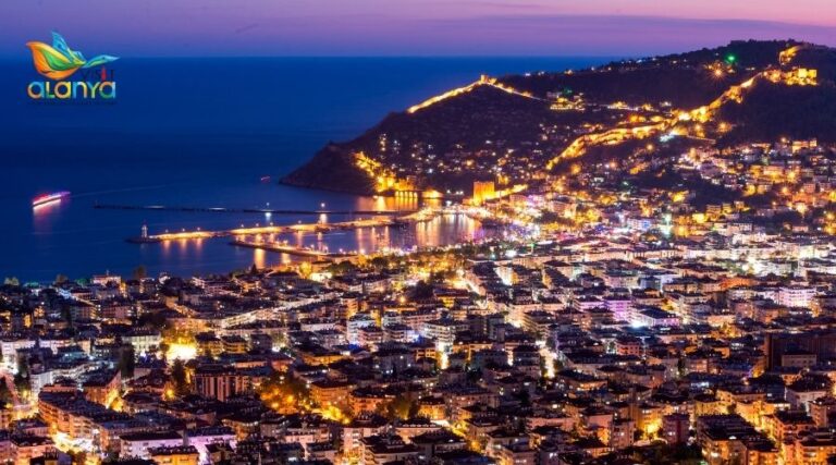 NightLife in Alanya, Night View of the Alanya Harbour and Castle